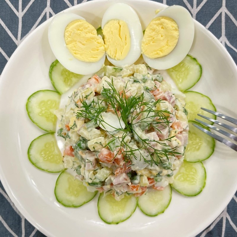 Bước 4 Thành phẩm Salad Nga truyền thống