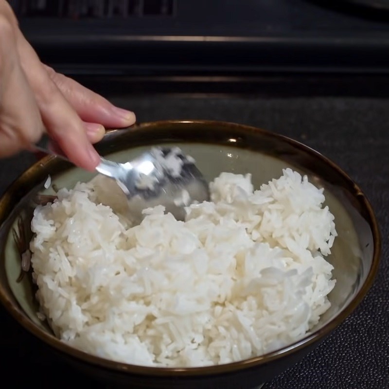 Bước 1 Trộn cơm Sushi chay ngưu bàng cải chua