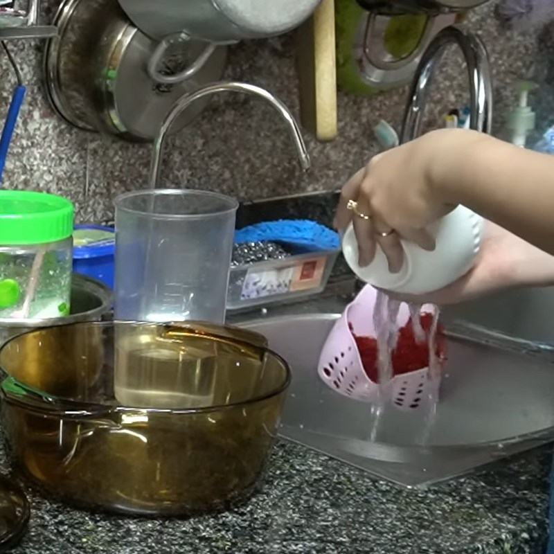 Bước 1 Vo và ngâm gạo Cháo trắng ăn dặm bằng bếp ga