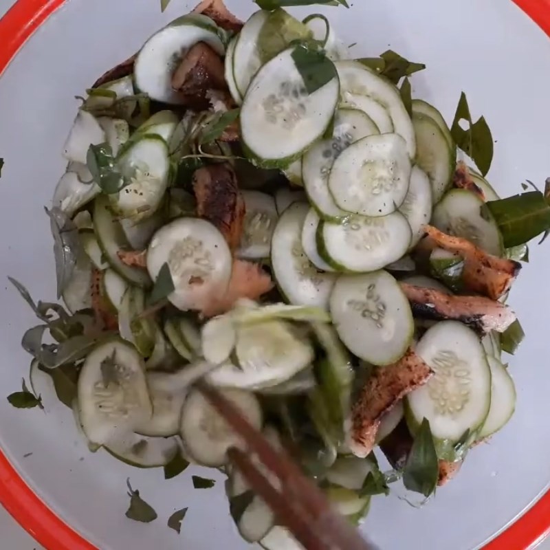 Bước 3 Trộn gỏi Gỏi dưa leo khô cá lóc