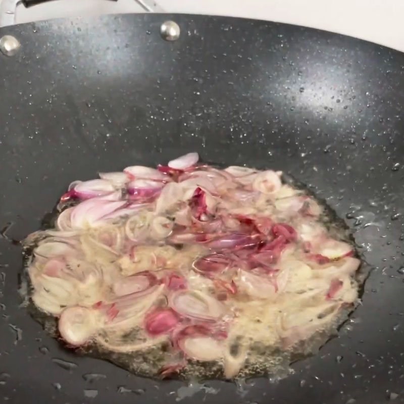 Bước 3 Xào cá Cháo canh cá lóc