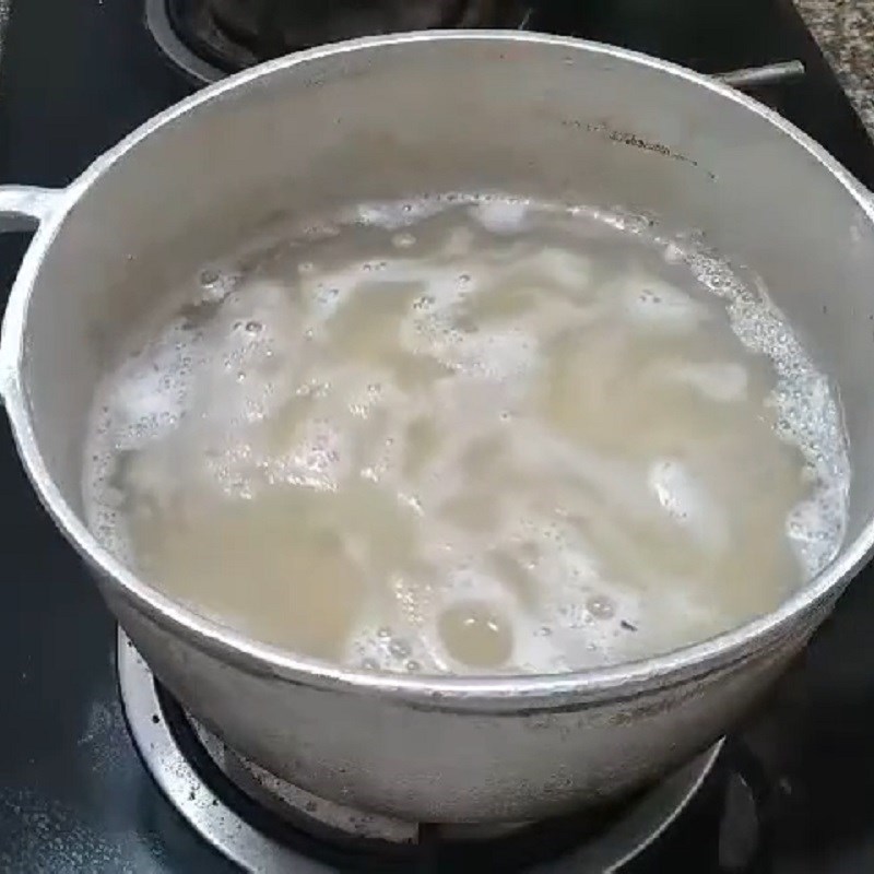 Bước 3 Nấu cháo Cháo khoai lang đậu xanh