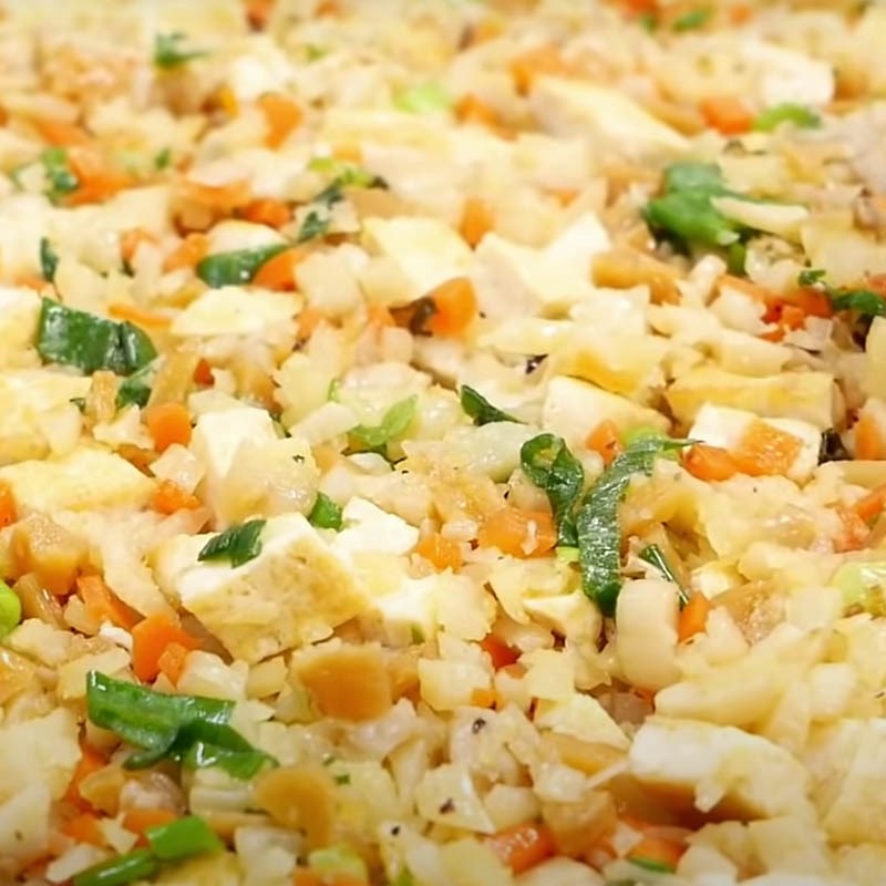 Bước 5 Xào nhân Bánh đúc chay kiểu miền Nam