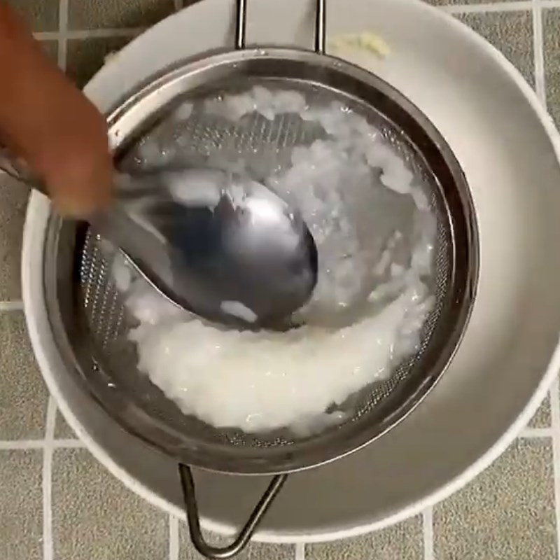 Bước 3 Nấu cháo Cháo tôm khoai lang cà rốt