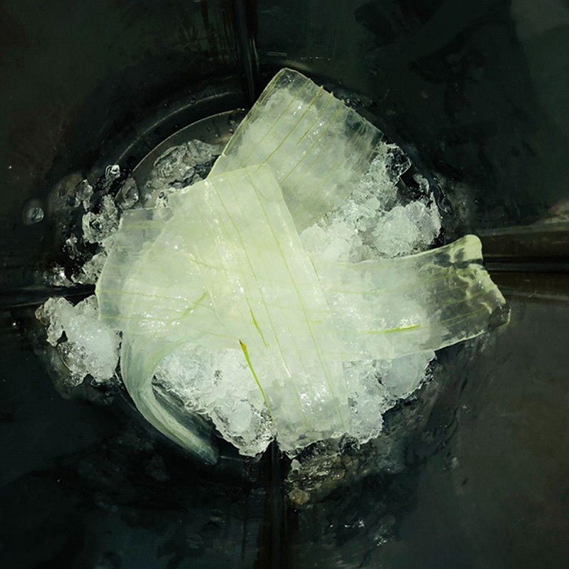 Bước 2 Xay sinh tố nha đam chuối Sinh tố nha đam chuối