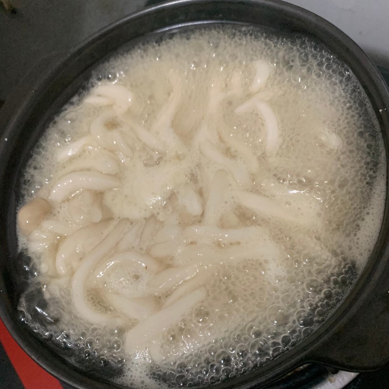Bước 6 Luộc bột bánh canh Bánh canh cá lóc