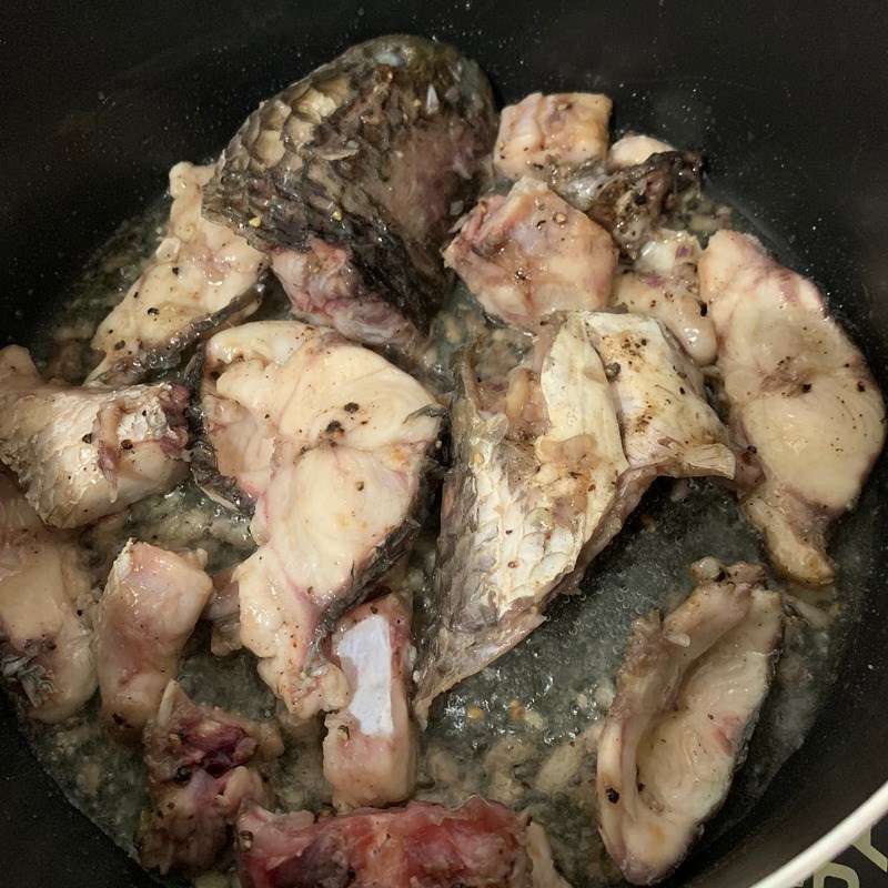 Bước 5 Nấu nước dùng Bánh canh cá lóc