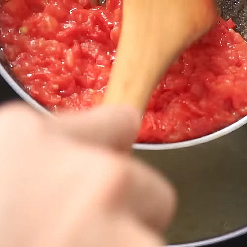 Bước 4  Nấu lẩu riêu Lẩu cá chép nấu riêu