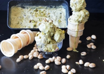 PISTACHIO ICE CREAM 3 INGREDIENTS NO MACHINE NO FOOD COLOURING 3 29 screenshot 1200x676 1