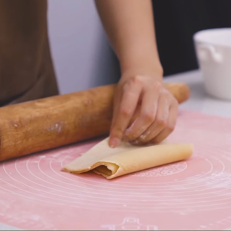 Bước 5 Cán bột Mì Ý gà giòn sốt kem