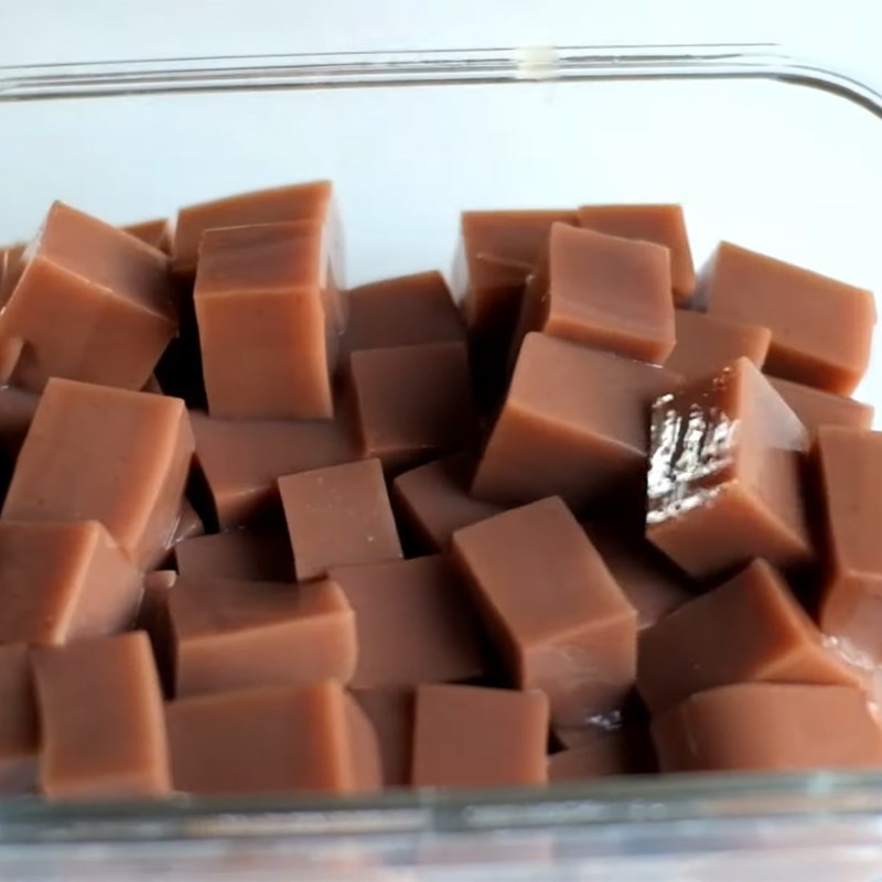 Bước 3 Cắt thạch milo Milo đá xay