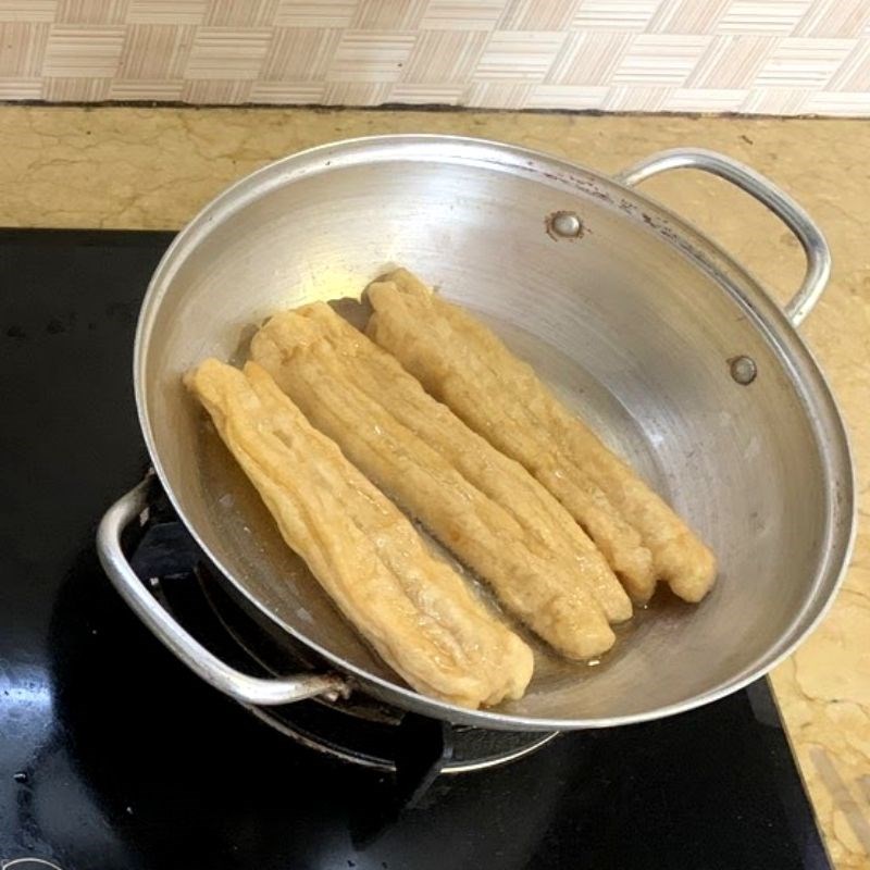 Bước 3 Chiên bánh quẩy Bánh canh hải sản (công thức được chia sẻ từ người dùng)