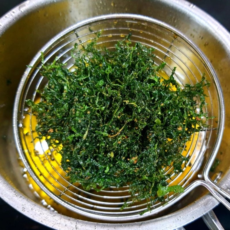 Bước 2 Chiên lá lốt Rạm chiên giòn