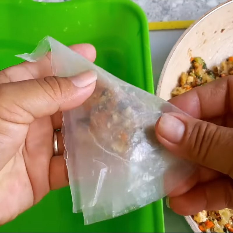 Bước 3 Gói hoành thánh Hoành thánh chay