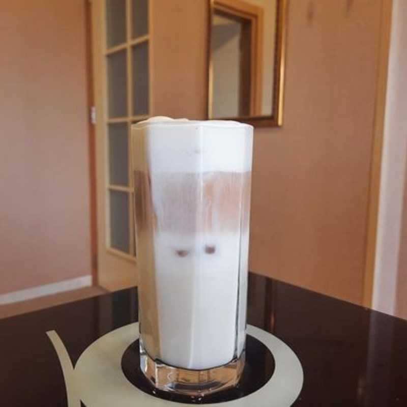 Bước 3 Hoàn thành Latte hồng trà macchiato