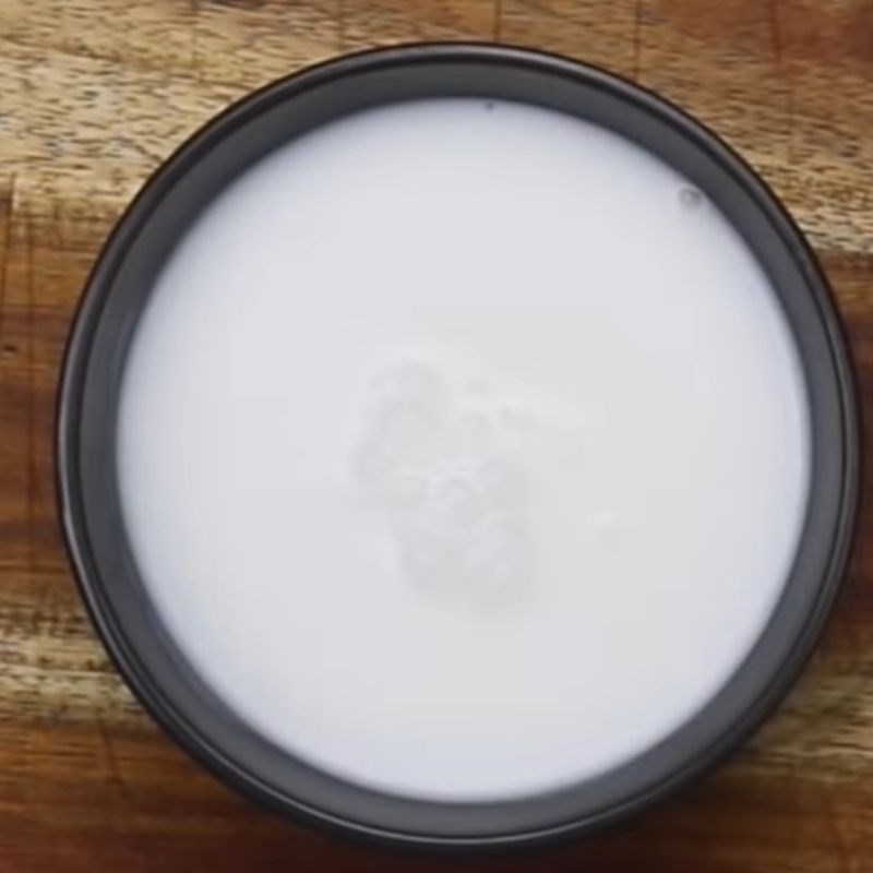 Bước 3 Hoàn thành và làm đông Kem xoài que nho