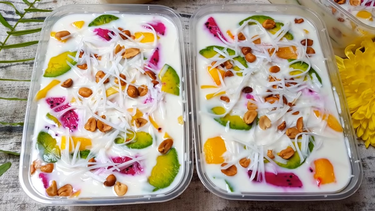 Kem sữa chua trái cây cốt dừa
