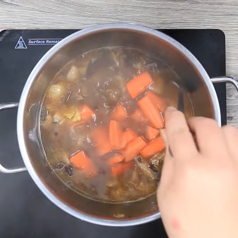 Bước 3 Kho vịt Vịt kho tiêu