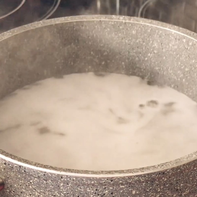 Bước 2 Luộc trân châu và bánh mochi Trà sữa mochi