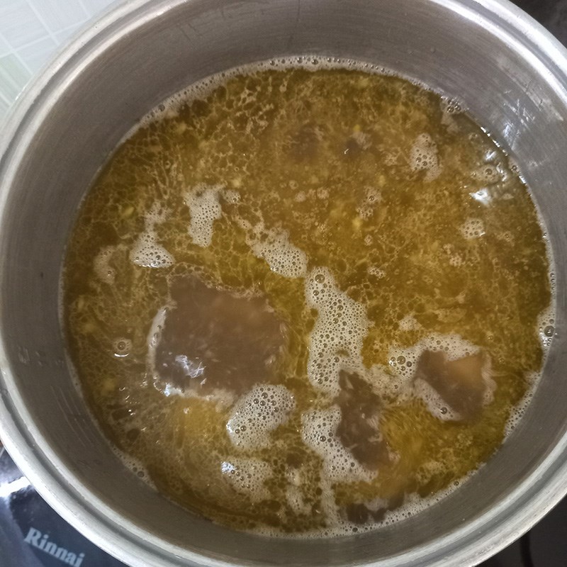Bước 4 Nấu miến măng gà Miến gà măng tươi