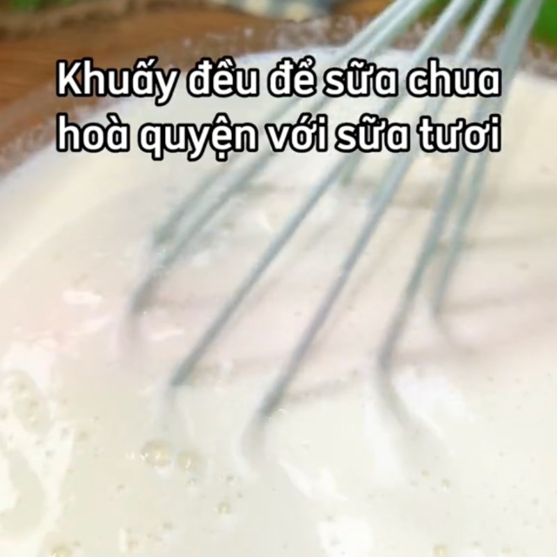 Bước 2 Nấu sữa chua Sữa chua phô mai cốm non (Công thức từ kênh tiktok Cách Nấu Ngon Cùng Cách Nấu Ngon)