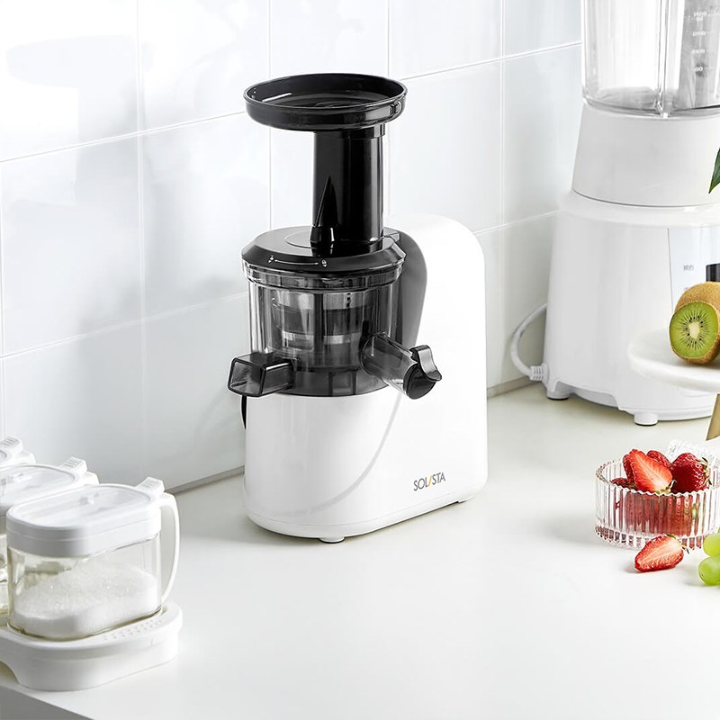 Bước 2 Ép trái cây Nước ép táo măng tây