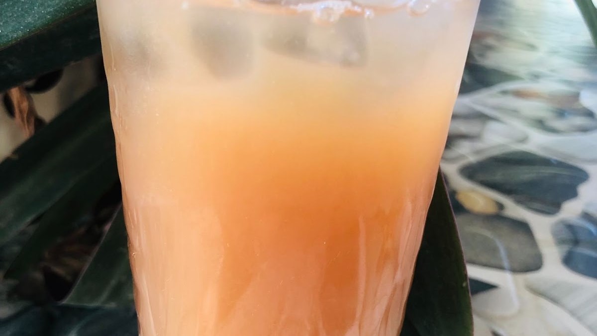 Nước ép táo nho