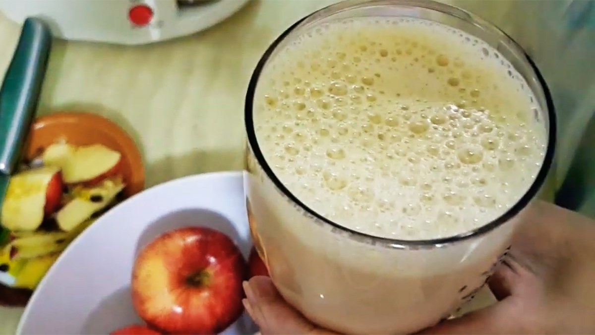 Nước ép táo yakult