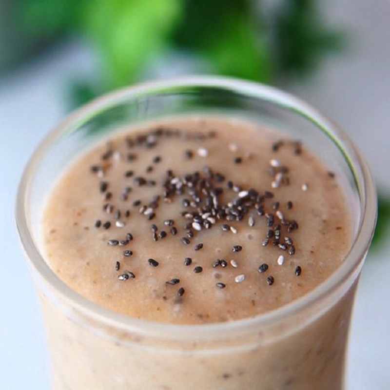 Bước 2 Xay sinh tố Sinh tố sapoche hạt chia dừa