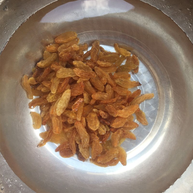 Bước 1 Sơ chế các nguyên liệu Chè sâm bổ lượng (công thức được chia sẻ từ người dùng)