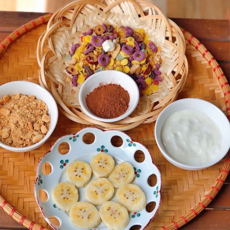 Bước 1 Sơ chế các nguyên liệu Sữa chua mix hoa quả