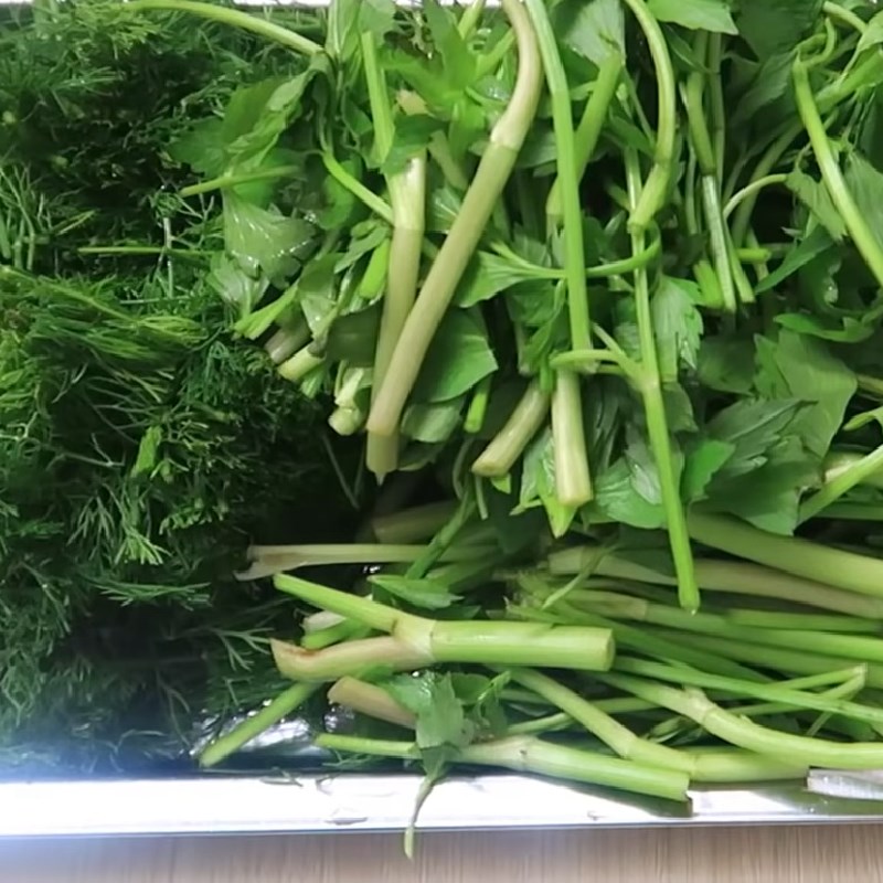 Bước 2 Sơ chế các nguyên liệu khác Lẩu cá chép nấu riêu