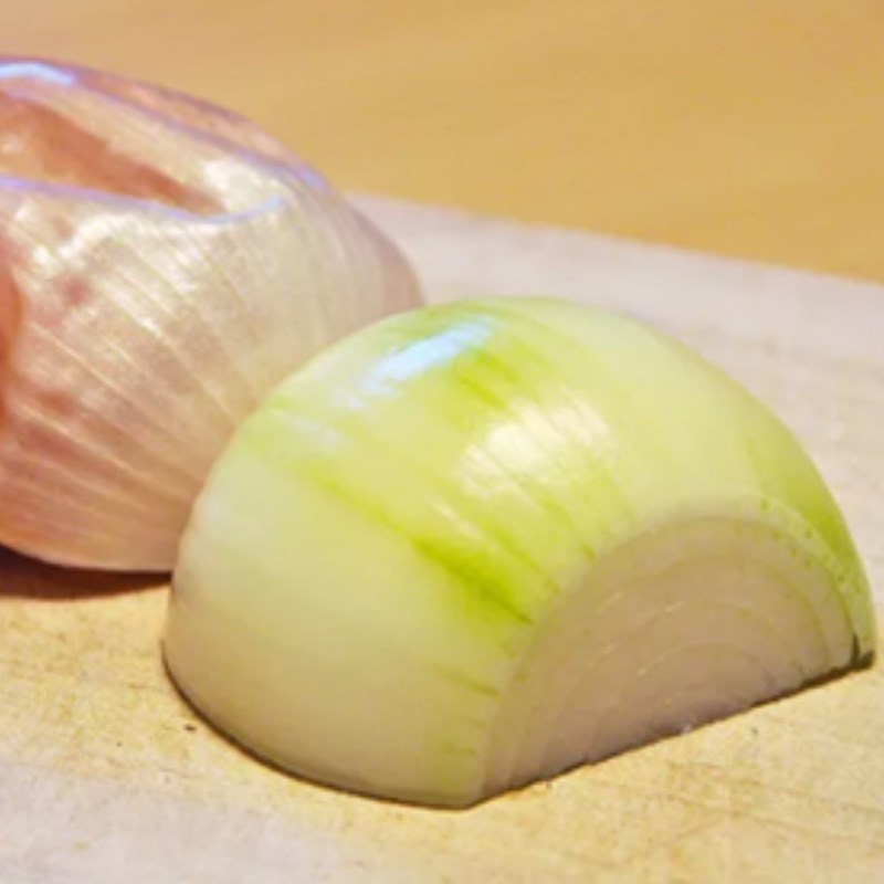 Bước 2 Sơ chế các nguyên liệu khác Bún chả cá hồi