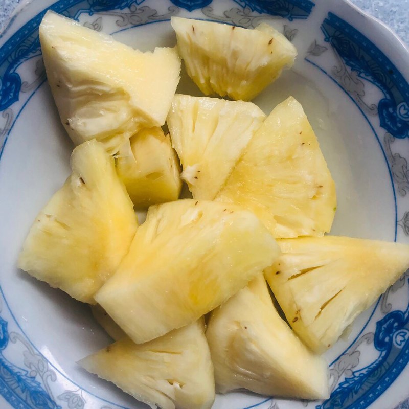 Bước 1 Sơ chế nguyên liệu Nước ép táo dứa