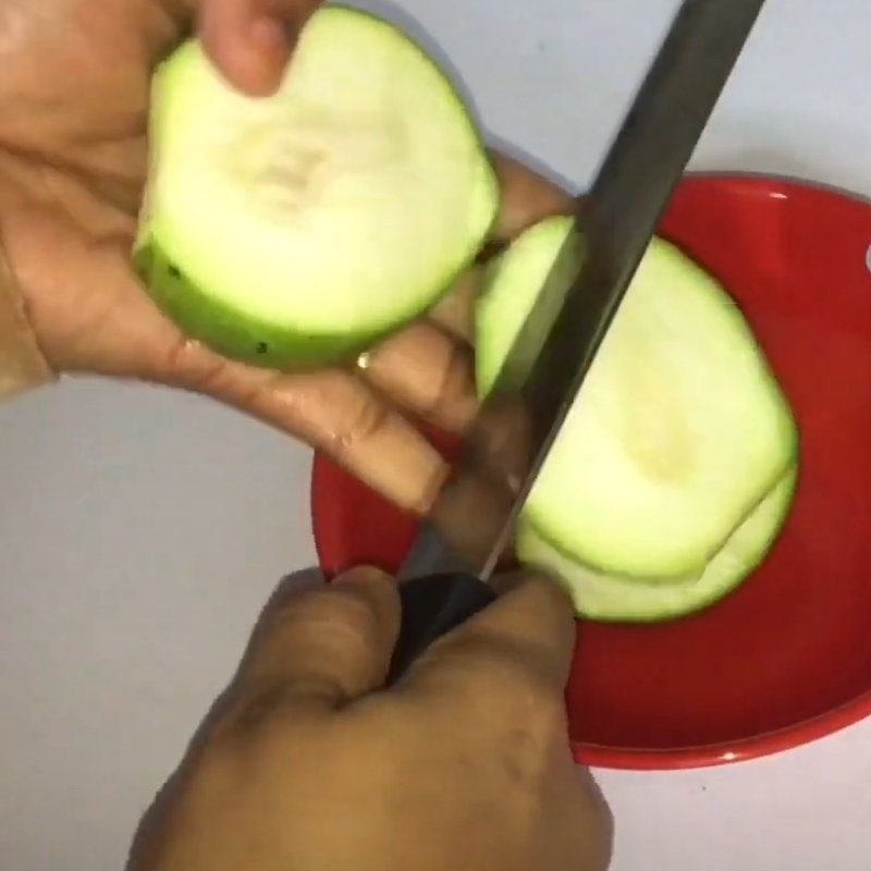Bước 1 Sơ chế nguyên liệu Nước ép xoài xanh bạc hà