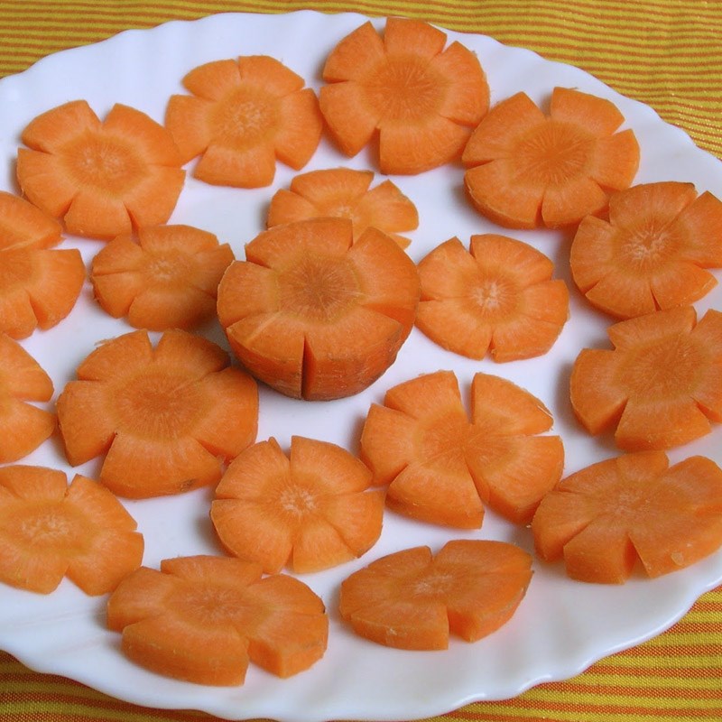 Bước 1 Sơ chế nguyên liệu Hủ tiếu gà