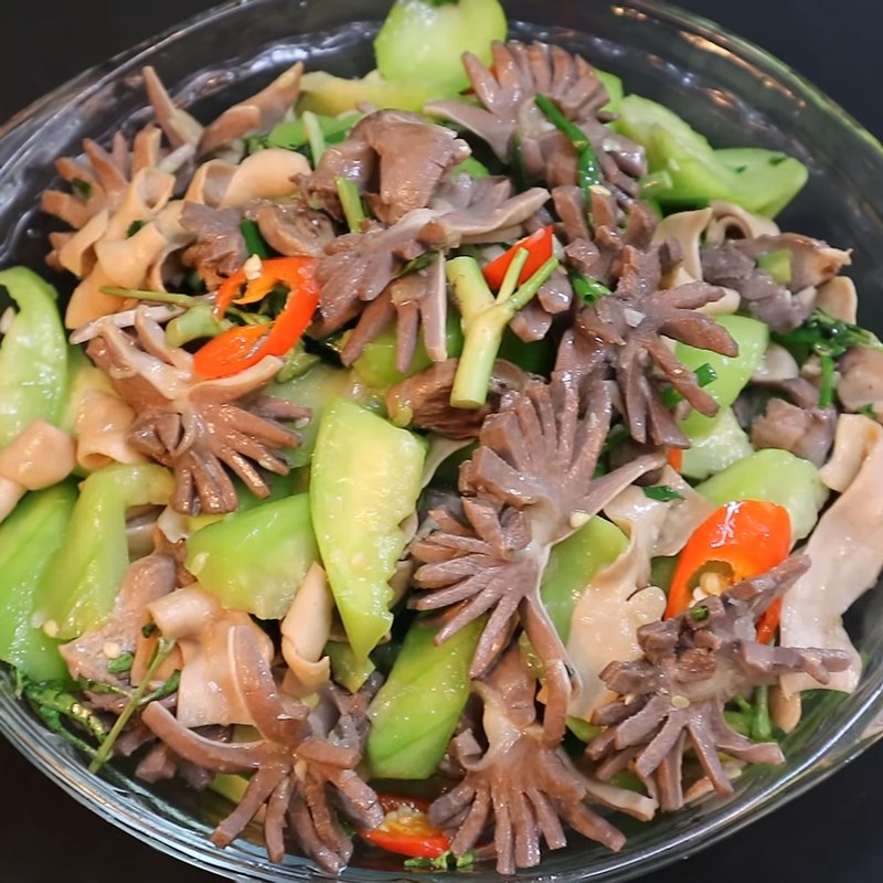 Bước 5 Thành phẩm Lòng vịt xào mướp hương, rau rút