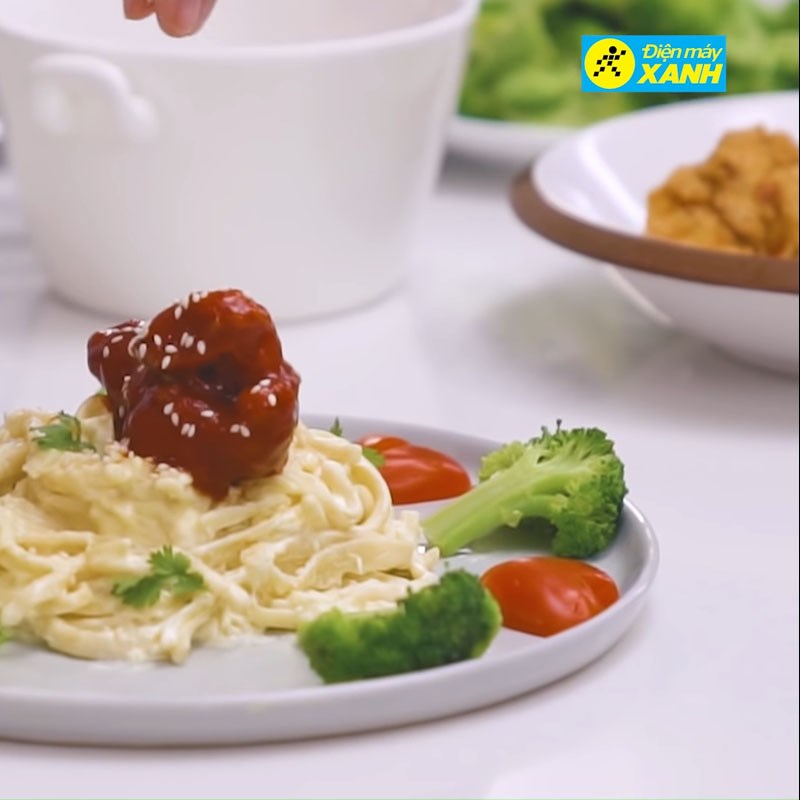 Bước 10 Thành phẩm Mì Ý gà giòn sốt kem