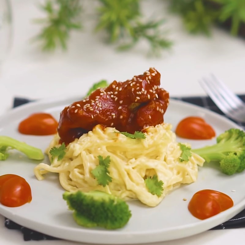Bước 10 Thành phẩm Mì Ý gà giòn sốt kem
