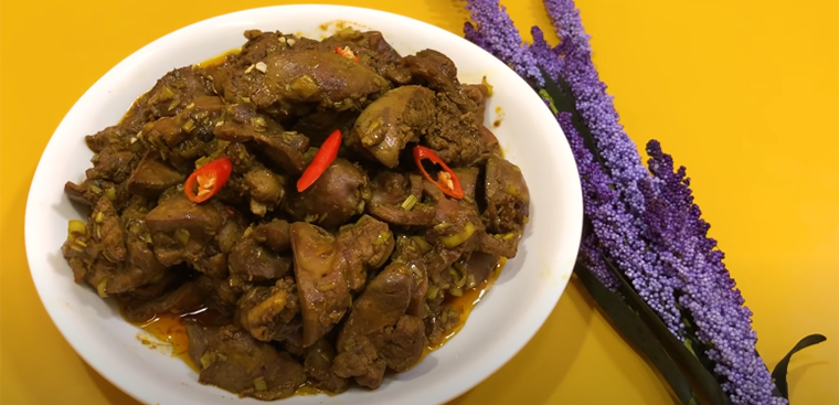 Bước 5 Thành phẩm Lòng gà xào sả ớt