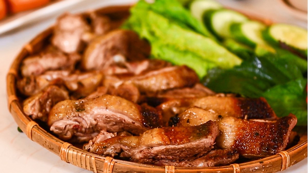 Vịt nướng tiêu xanh