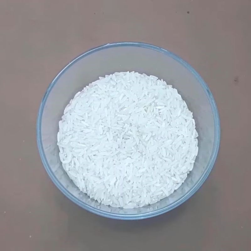 Bước 2 Vo và rang gạo Trà sữa gạo rang