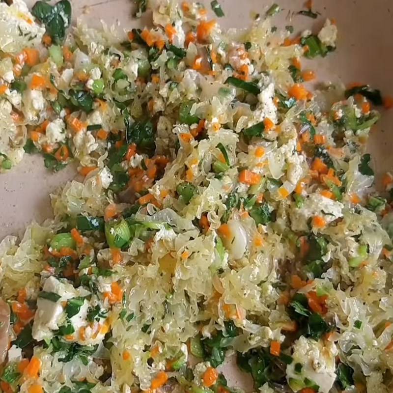 Bước 2 Xào nhân Hoành thánh chay