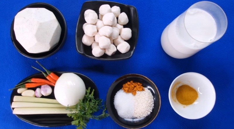 Nguyên liệu món ăn cà ri cá viên