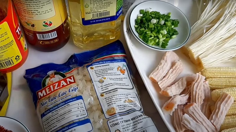 Nguyên liệu món ăn 3 món nui xào chay