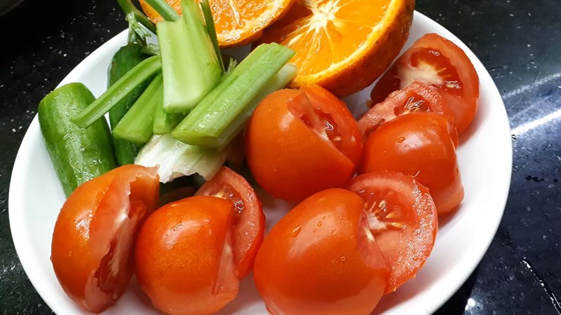Nguyên liệu món ăn nước ép cà chua