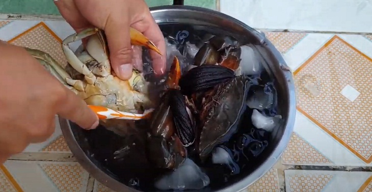 Cách sơ chế cua