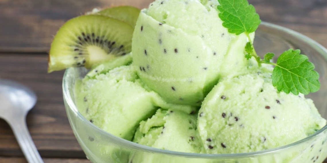 2 cach lam kem kiwi mat lanh cuc don gian chi trong 3 buoc 1 1200x676 1