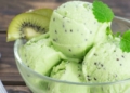 2 cach lam kem kiwi mat lanh cuc don gian chi trong 3 buoc 1 1200x676 1