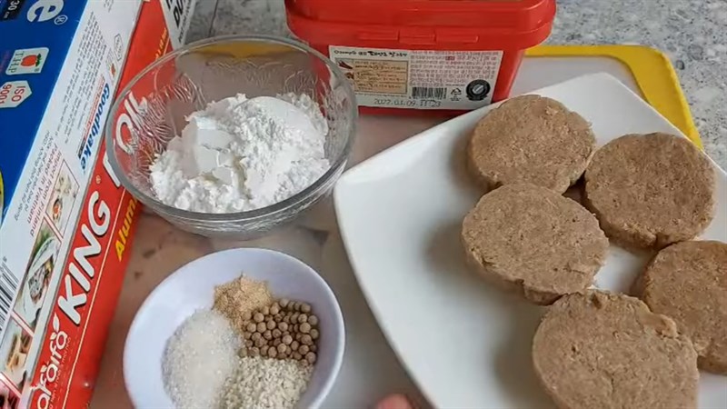 Nguyên liệu món ăn xúc xích chay